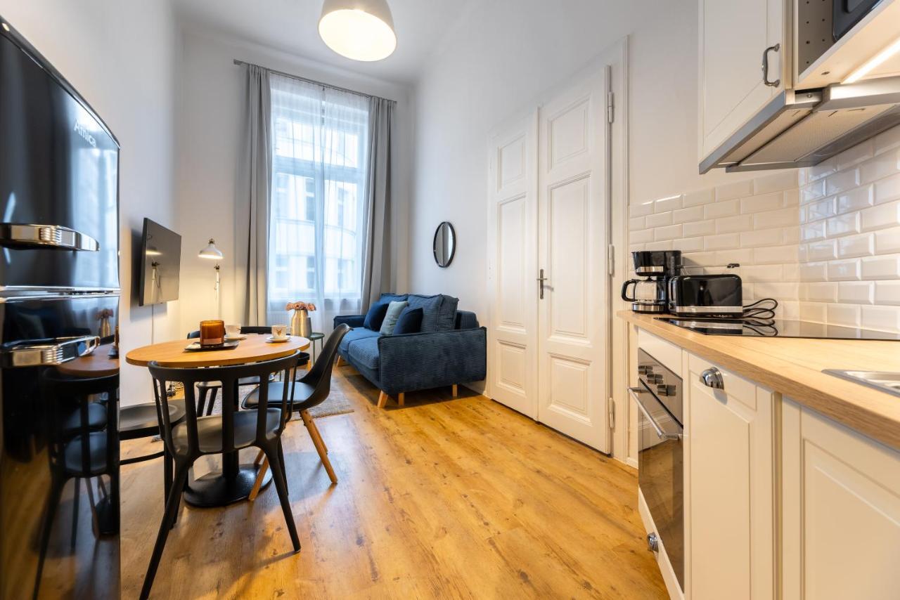 Charming 1 Bedroom Apartment In The City Center Of Prag Eksteriør billede
